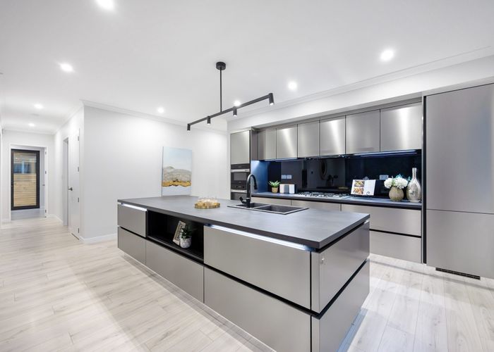  at 10 Kina Place, Long Bay, Auckland