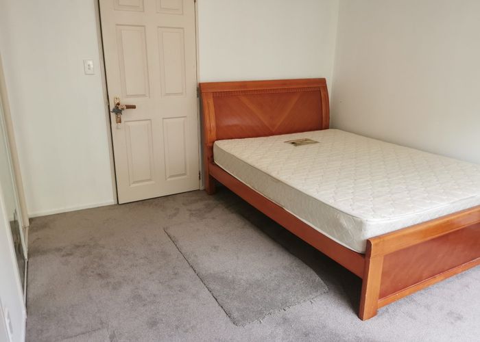  at 20 Killybegs Drive, Pinehill, North Shore City, Auckland