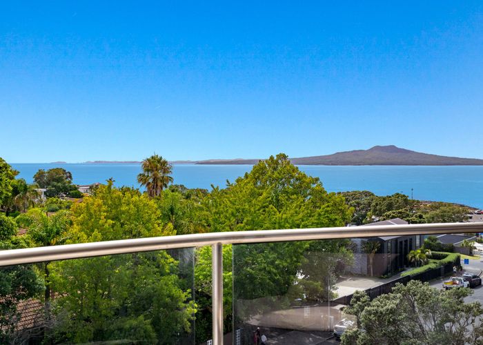  at 4B/175 Hurstmere Road, Takapuna, North Shore City, Auckland