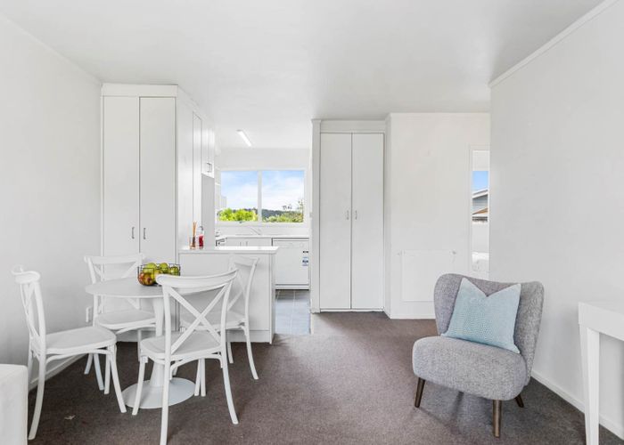  at 2/174 Birkdale Road, Birkdale, North Shore City, Auckland
