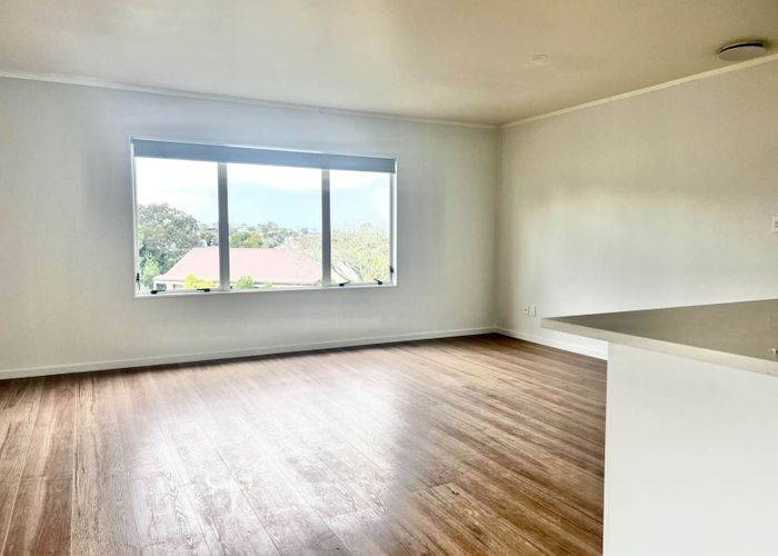  at 1/36 Elizabeth Drive, West Harbour, Waitakere City, Auckland