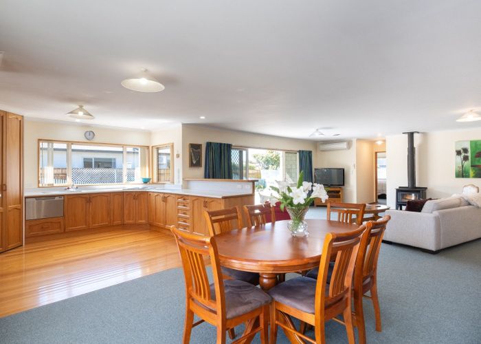  at 13A Grey Street, Bay View, Napier