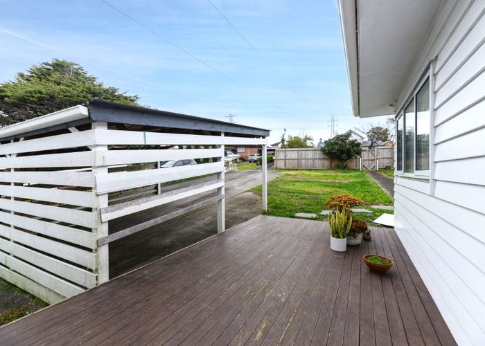  at 27 Boyce Ave, Mount Roskill, Auckland City, Auckland