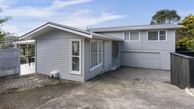  at 18 Fairburn Grove, Johnsonville, Wellington