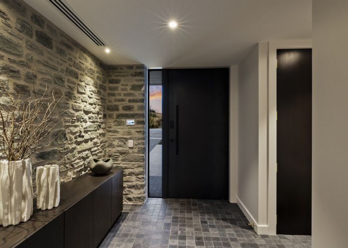  at 28 Mill Farm Lane, Arrowtown, Queenstown-Lakes, Otago