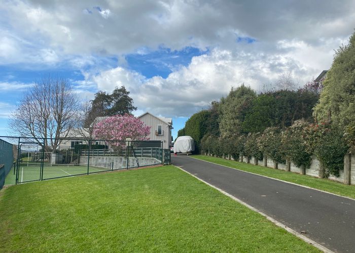  at 10 Blackberry Way, Welcome Bay, Tauranga