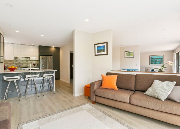  at 68 Duthie Street, Karori, Wellington, Wellington