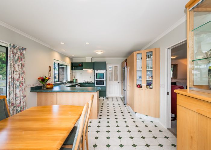  at 52 Campion Road, Waikanae Beach, Waikanae