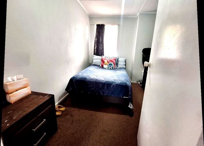  at 2/10 Taka St, Takanini, Papakura, Auckland