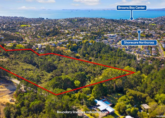  at 9 Lonely Track Road, Fairview Heights, Auckland