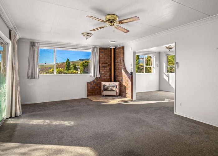  at 7 Ormaglade Place, Millers Flat