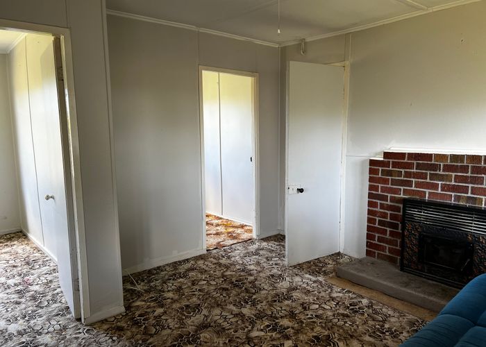  at 18 Seaforth Street, Karitane