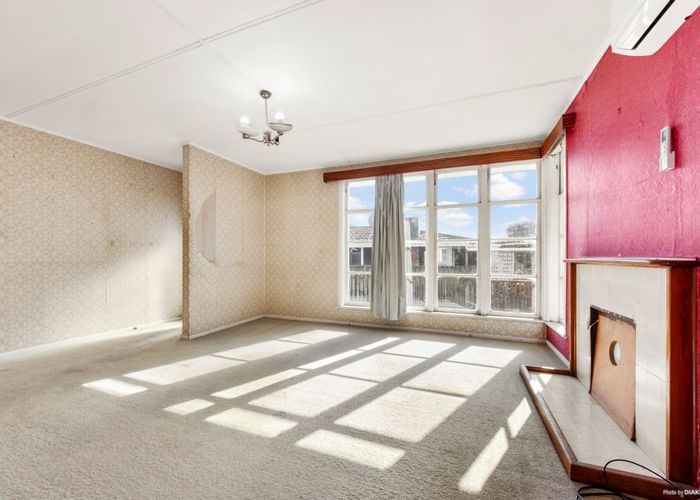 at 27 Astley Avenue, New Lynn, Waitakere City, Auckland