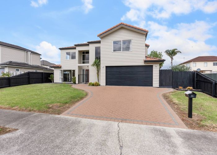  at 30 Erne Crescent, East Tamaki, Auckland