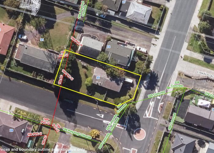  at 35 Reynella Drive, Massey, Waitakere City, Auckland