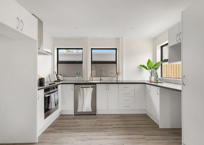  at 25 York Place, Cannons Creek, Porirua