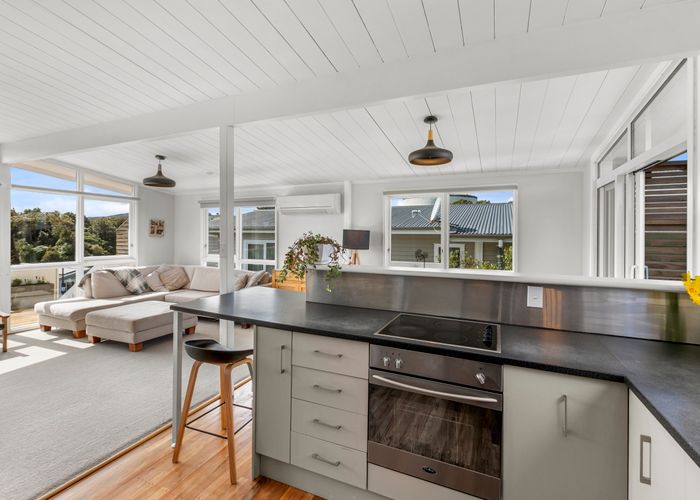  at 12 Wattle Grove, Maungaraki, Lower Hutt