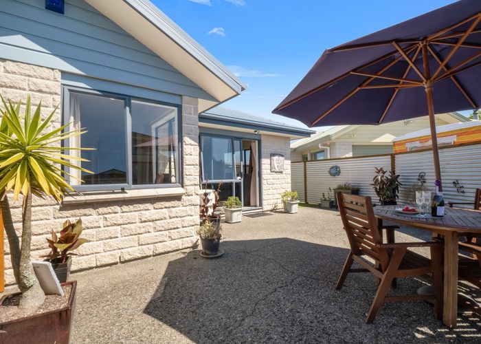  at 32 Somerset Crescent, Highbury, Palmerston North, Manawatu / Whanganui