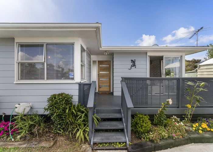  at 13 Lynley Place, Pakuranga Heights, Manukau City, Auckland