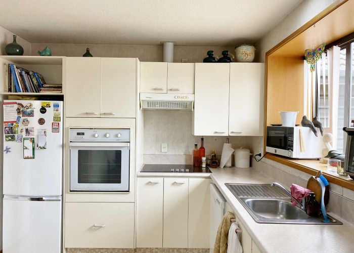  at 32 Bowen Street, Upper Riccarton, Christchurch