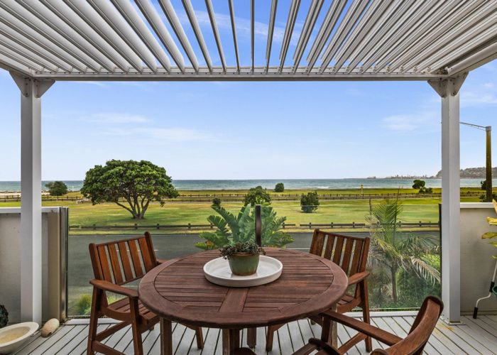  at 1/7 The Esplanade, Westshore, Napier, Hawke's Bay