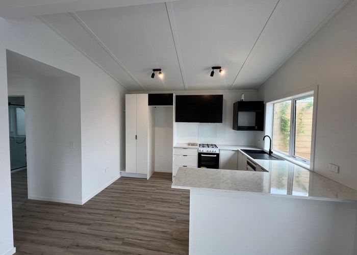  at 21a Patts Avenue, Glendene, Waitakere City, Auckland
