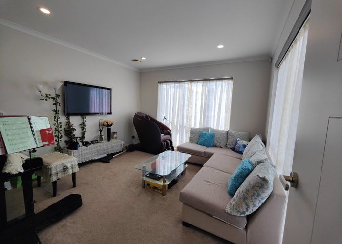  at 27 Horsefields Dr, Flat Bush, Manukau City, Auckland