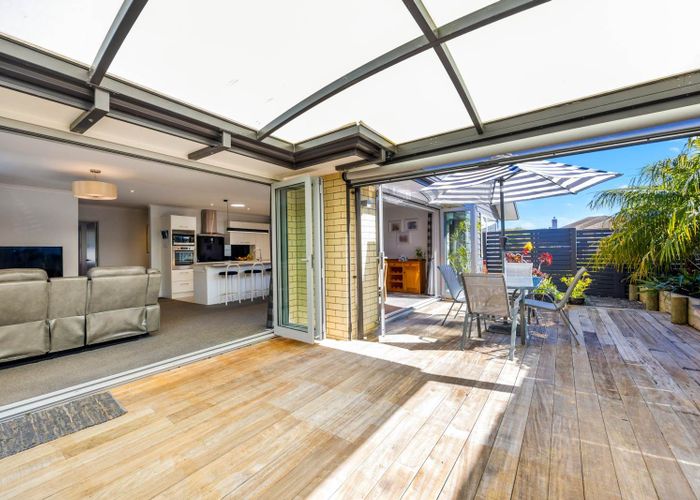  at 7 Te Puru Drive, Maraetai, Manukau City, Auckland