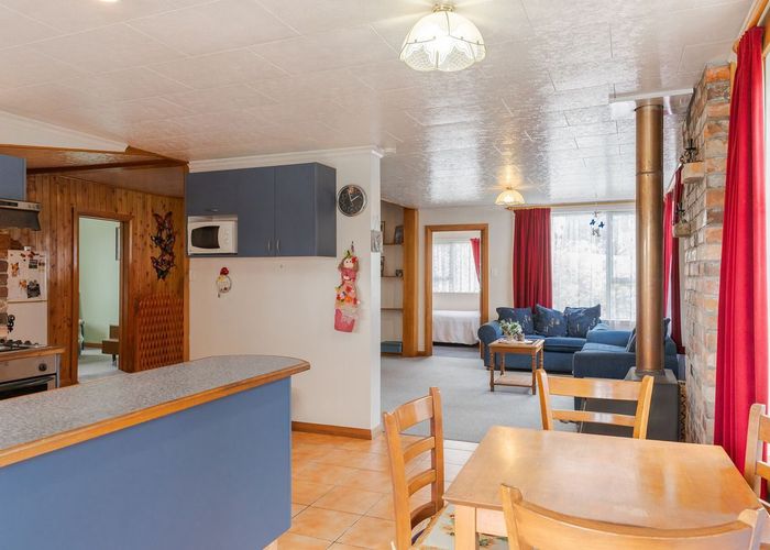 at 72 Mcgill Street, Waimangaroa