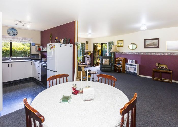 Free property data for 39B Gemstone Drive, Birchville, Upper Hutt