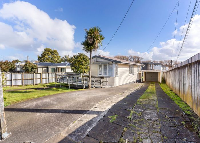  at 191 Richardson Road, Mount Roskill, Auckland City, Auckland
