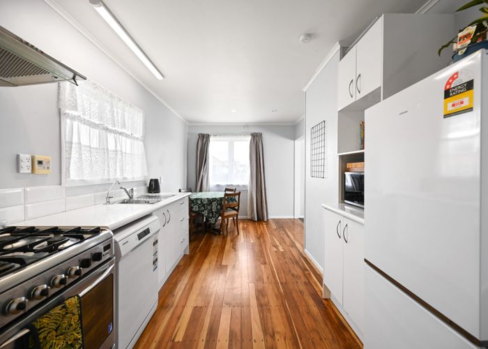  at 87 Montgomery Crescent, Bader, Hamilton, Waikato