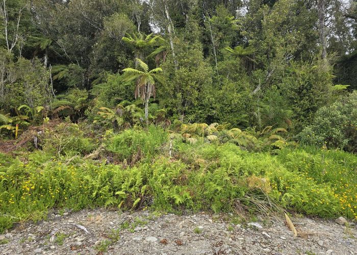  at 12 Alymer Place, Franz Josef, Westland, West Coast