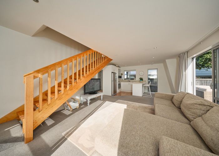  at 2/5 Kotuku Road, South Bay, Kaikoura