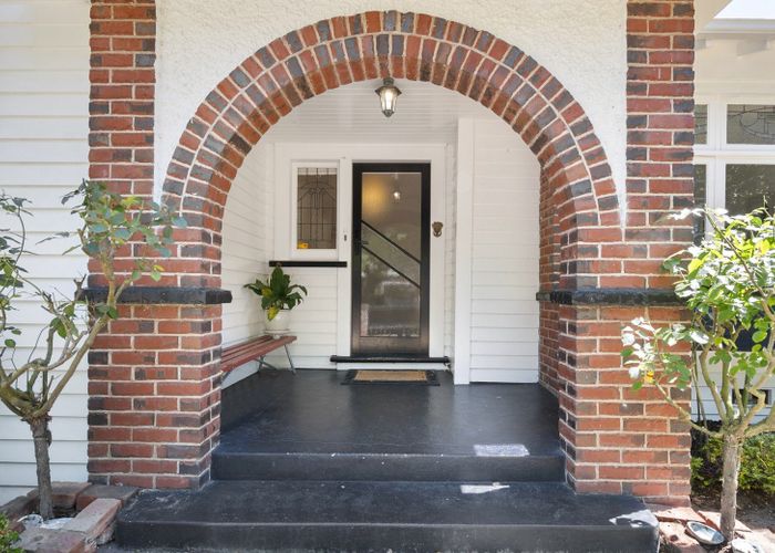  at 27 Stanley Avenue, Palmerston North, Palmerston North