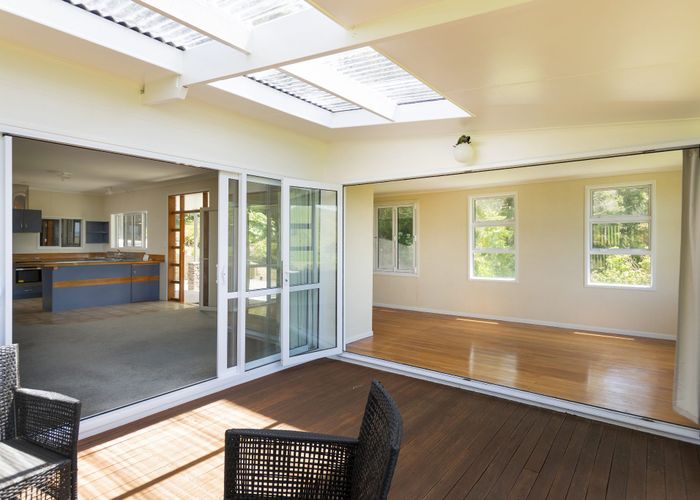  at 111 Pakowhai Road, Muriwai, Manutūkē