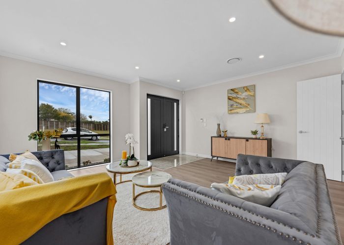  at 5 Golfwell Road, Flat Bush, Manukau City, Auckland