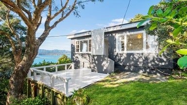  at 103 View Road, Houghton Bay, Wellington