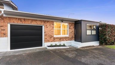  at 1/31 Taharoto Road, Takapuna, Auckland