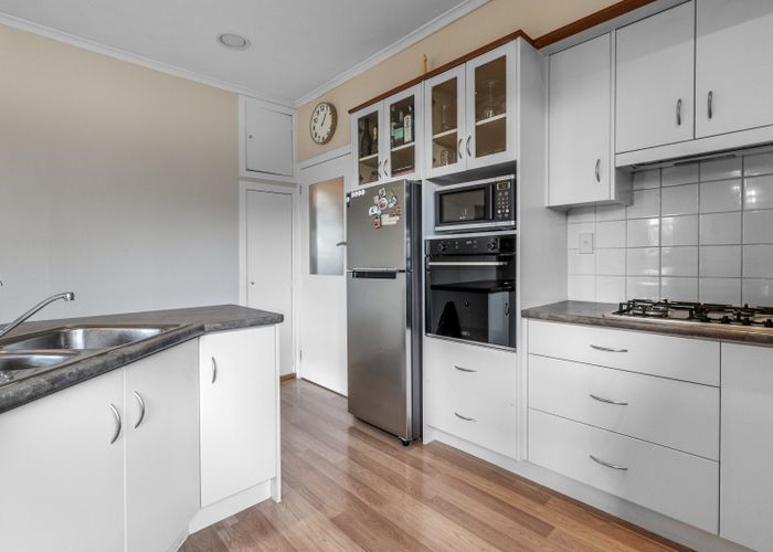  at 17 Renfrew Street, Waikiwi, Invercargill