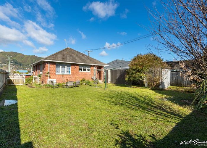  at 25 Hewer Crescent, Naenae, Lower Hutt