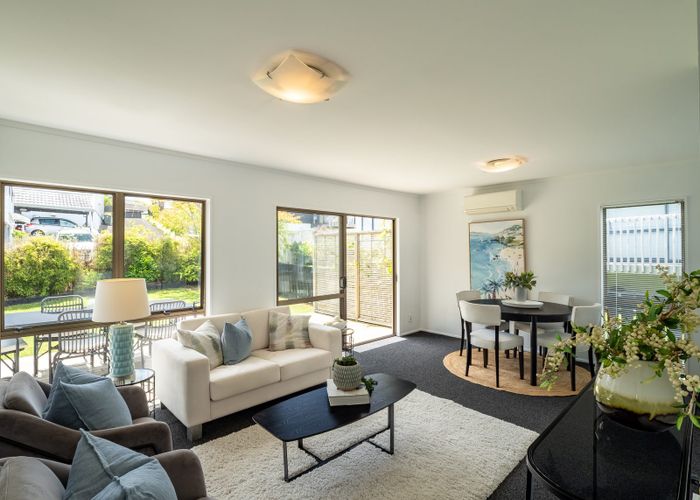  at 5/17 Neal Avenue, Glenfield, North Shore City, Auckland