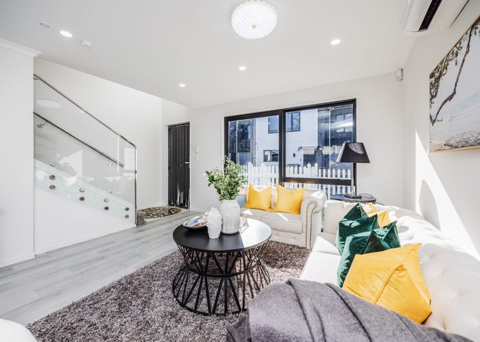  at 38C Seymour Road, Sunnyvale, Waitakere City, Auckland