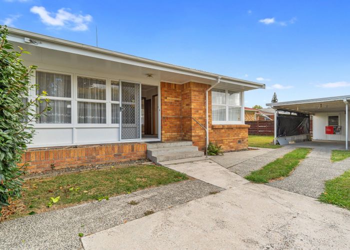 at 14B Augusta Street, Fairfield, Hamilton