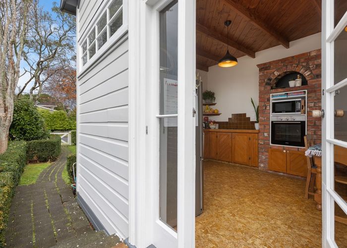  at 3 Hawea Street, Merrilands, New Plymouth