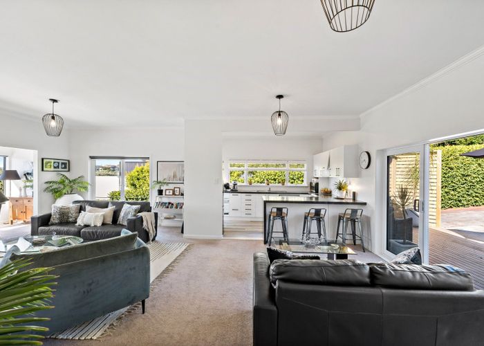  at 1/9 Nihill Crescent, Mission Bay, Auckland