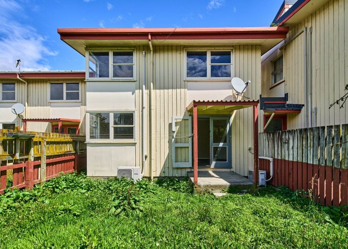  at 6/3 Bouverie Street, Petone, Lower Hutt, Wellington