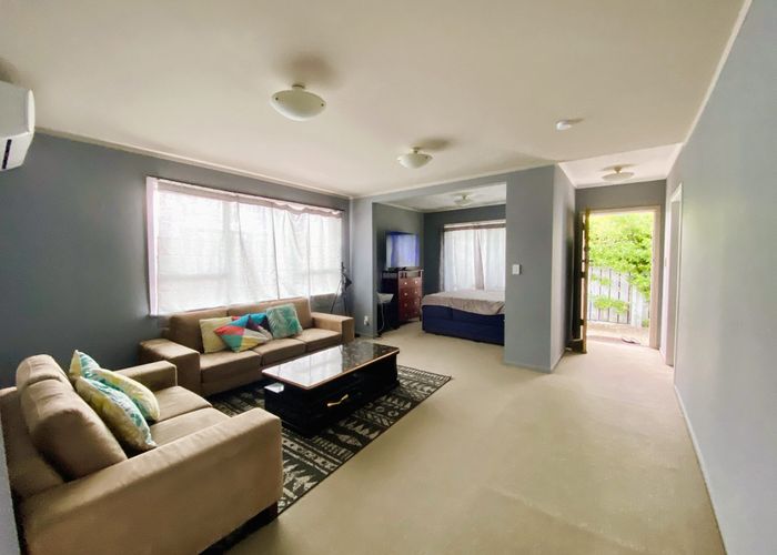 at 2/42 Orams Road, Manurewa, Manukau City, Auckland