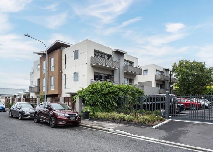  at 10/41 Waller Tce, City Centre, Christchurch City, Canterbury