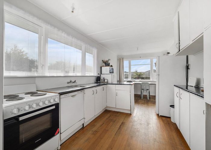  at 6 Bellingham Crescent, Fordlands, Rotorua, Bay Of Plenty